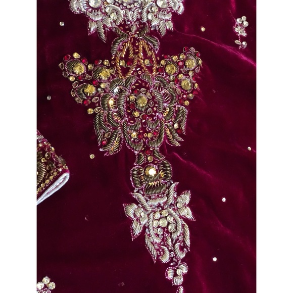Pakistani Indian fancy Velvet Salwar kameez suit - Picture 5 of 8